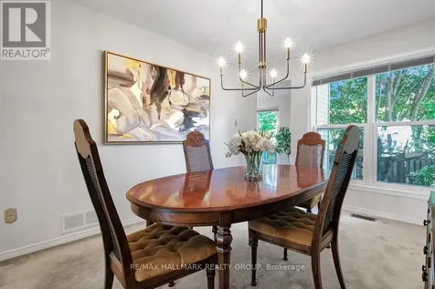 126 Dossetter Way Ottawa ON K1G 4S5