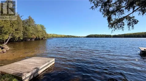 26 Mountainview Road Massey ON