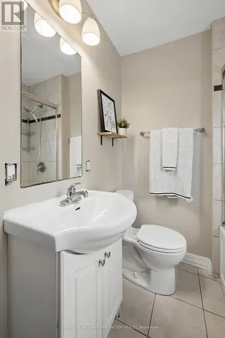 555 Wellington Street North Kitchener ON N2H 5L6