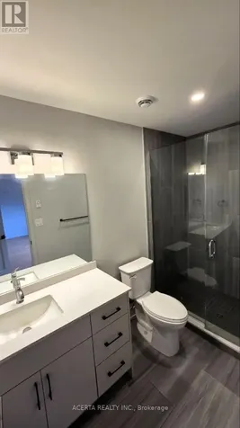 1252 Trenton Avenue Ottawa ON K1Z 8J9