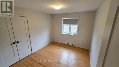 1252 Trenton Avenue Ottawa ON K1Z 8J9