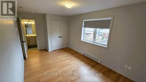 1252 Trenton Avenue Ottawa ON K1Z 8J9
