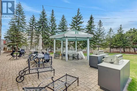38 Metropole Private Ottawa ON K1Z 1E9