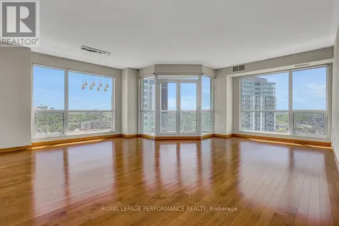 38 Metropole Private Ottawa ON K1Z 1E9