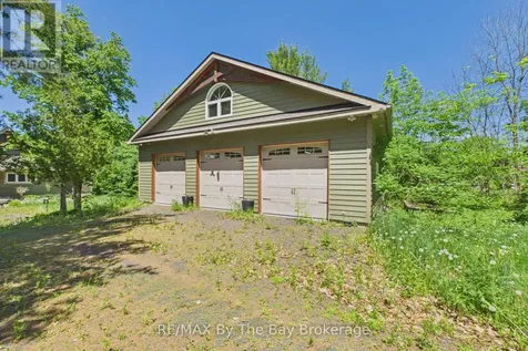 61 Mckellar Lake Road Mckellar ON P0G 1C0