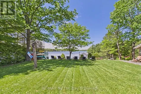 61 Mckellar Lake Road Mckellar ON P0G 1C0