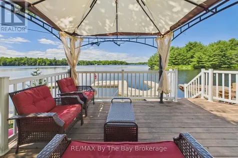 61 Mckellar Lake Road Mckellar ON P0G 1C0