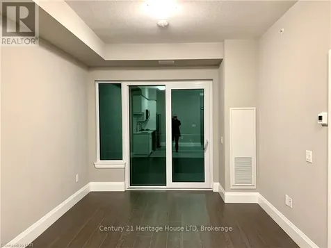 73 Arthur Street South Guelph (st. Patrick's Ward) ON N1E 5K3