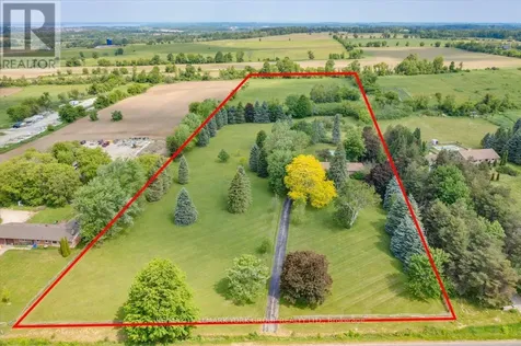 2490 Holborn Road East Gwillimbury ON L0G 1R0