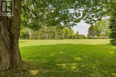 2490 Holborn Road East Gwillimbury ON L0G 1R0