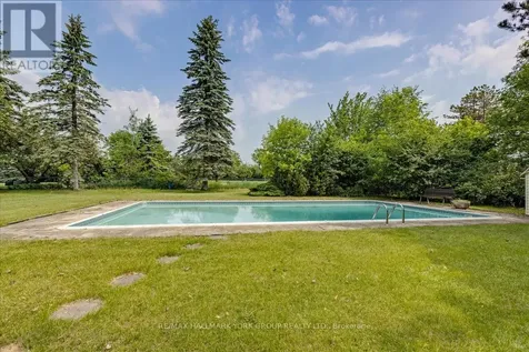 2490 Holborn Road East Gwillimbury ON L0G 1R0