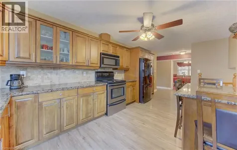 599 Coldstream Drive Waterloo ON N2V 2H3