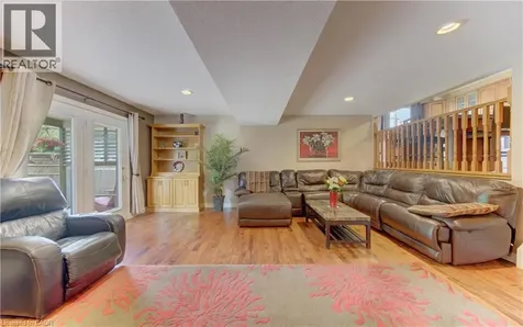 599 Coldstream Drive Waterloo ON N2V 2H3