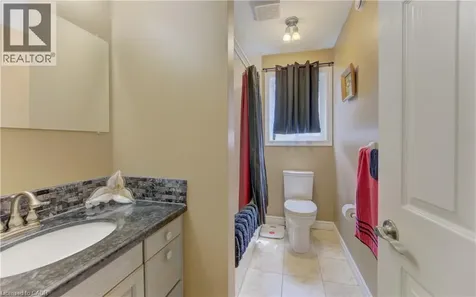 599 Coldstream Drive Waterloo ON N2V 2H3