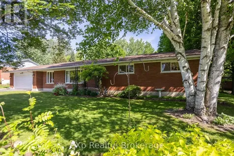 823015 Massie Road Chatsworth ON N0H 1G0
