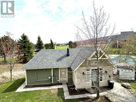 125 Fairway Court Blue Mountains ON L9Y 0P8