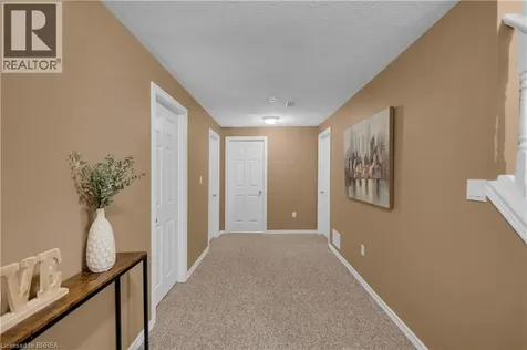 34 Maich Crescent Brantford ON N3T 6P1
