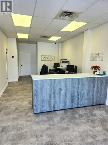 2825-2885 Lauzon Parkway Windsor ON N8T 3H5
