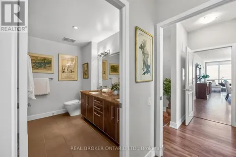 1048 Broadview Avenue Toronto (broadview North) ON M4K 2S2