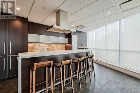 1048 Broadview Avenue Toronto (broadview North) ON M4K 2S2