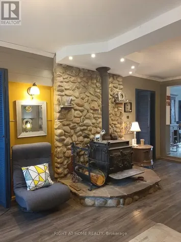 2323 Lakeshore Drive Ramara ON L0K 1B0
