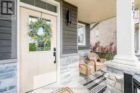 37 Lockerbie Crescent Collingwood ON L9Y 0Y9