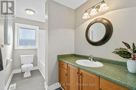 491 Veronica Drive Kitchener ON N2A 4E9