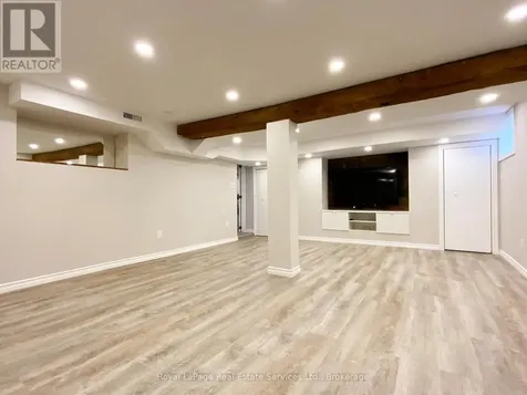 2028 Marine Drive Oakville (br Bronte) ON L6L 1B4