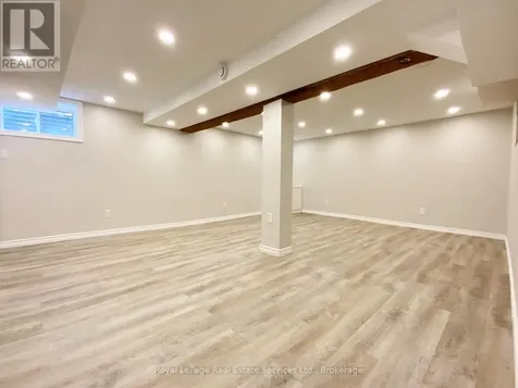 2028 Marine Drive Oakville (br Bronte) ON L6L 1B4