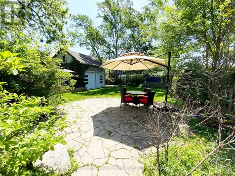2028 Marine Drive Oakville (br Bronte) ON L6L 1B4