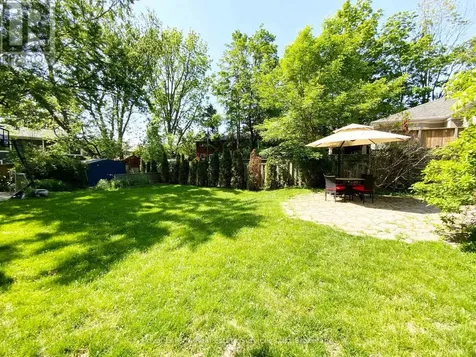 2028 Marine Drive Oakville (br Bronte) ON L6L 1B4
