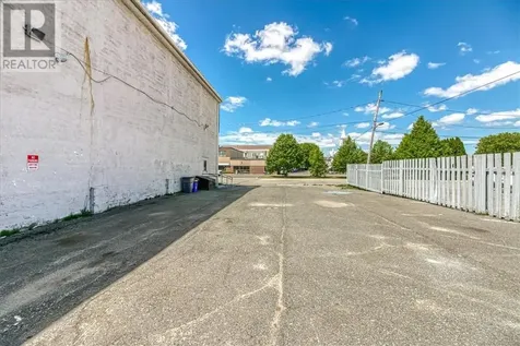 45 Main Street E Chelmsford ON P0M 1L0