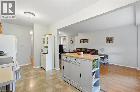 6 Harness Lane Elmira ON N3B 3K5