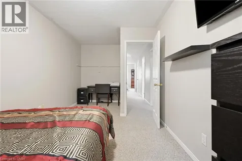 6 Harness Lane Elmira ON N3B 3K5