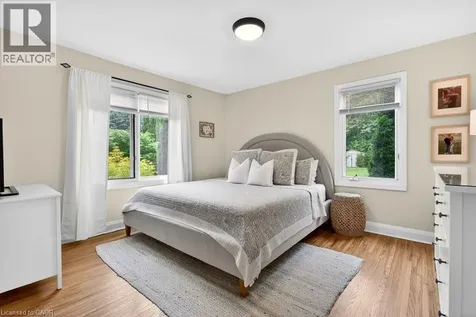 52 Orchard Drive Ancaster ON L9G 1Z7