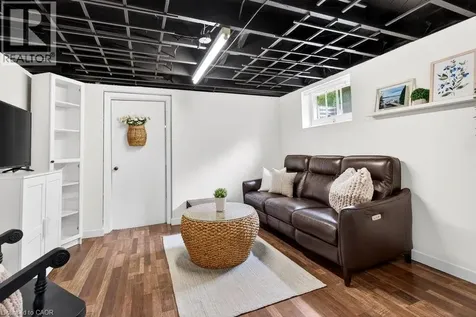 52 Orchard Drive Ancaster ON L9G 1Z7