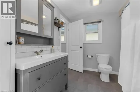 1500 Riley Avenue Burlington ON L7M 3C1