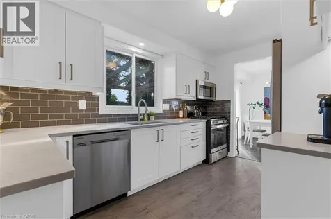 1500 Riley Avenue Burlington ON L7M 3C1