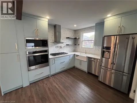 122 Queensdale Avenue East Hamilton ON L9A 1K3
