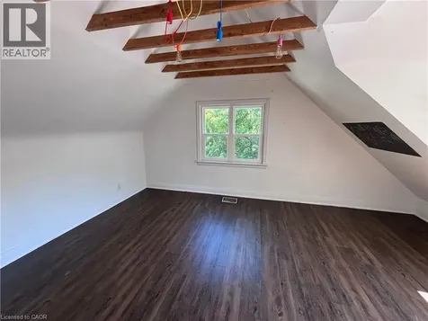 122 Queensdale Avenue East Hamilton ON L9A 1K3