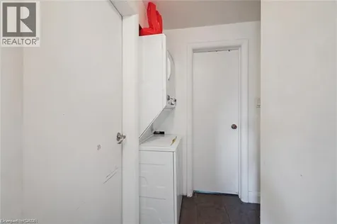 68 Highland Road Kitchener ON N2M 3B5