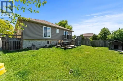 4697 Helsinki Crescent Windsor ON N9G 3G2