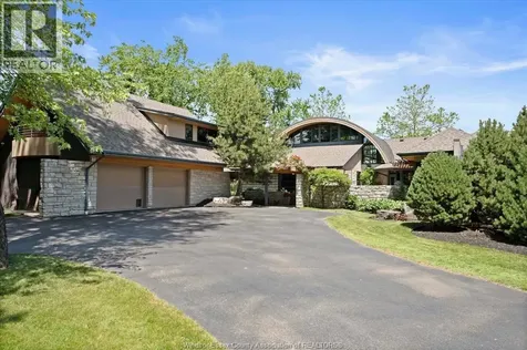 450 Russell Woods Road Lakeshore ON N8N 3S5