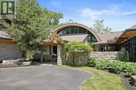 450 Russell Woods Road Lakeshore ON N8N 3S5