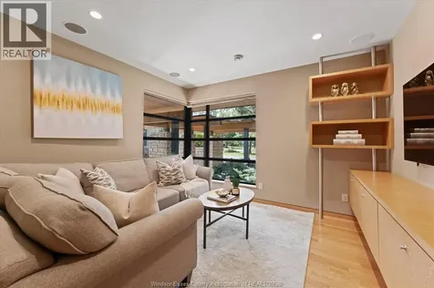 450 Russell Woods Road Lakeshore ON N8N 3S5