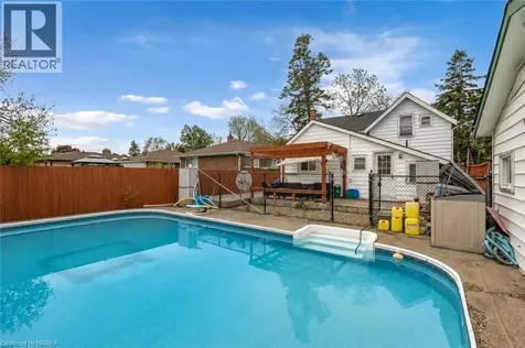 35 James Avenue Brantford ON N3S 6Y2