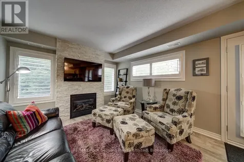 4 Brandy Lane Drive Collingwood ON L9Y 0X4