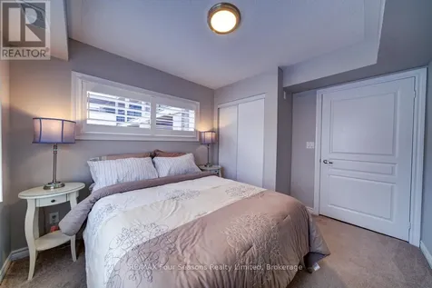 4 Brandy Lane Drive Collingwood ON L9Y 0X4