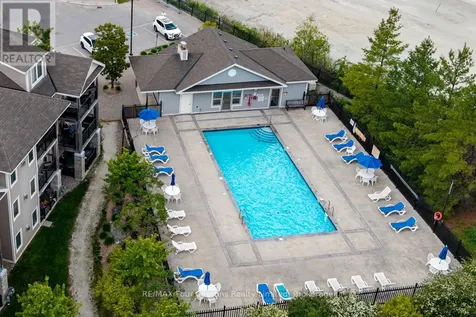 4 Brandy Lane Drive Collingwood ON L9Y 0X4