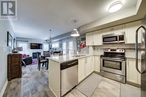 4 Brandy Lane Drive Collingwood ON L9Y 0X4